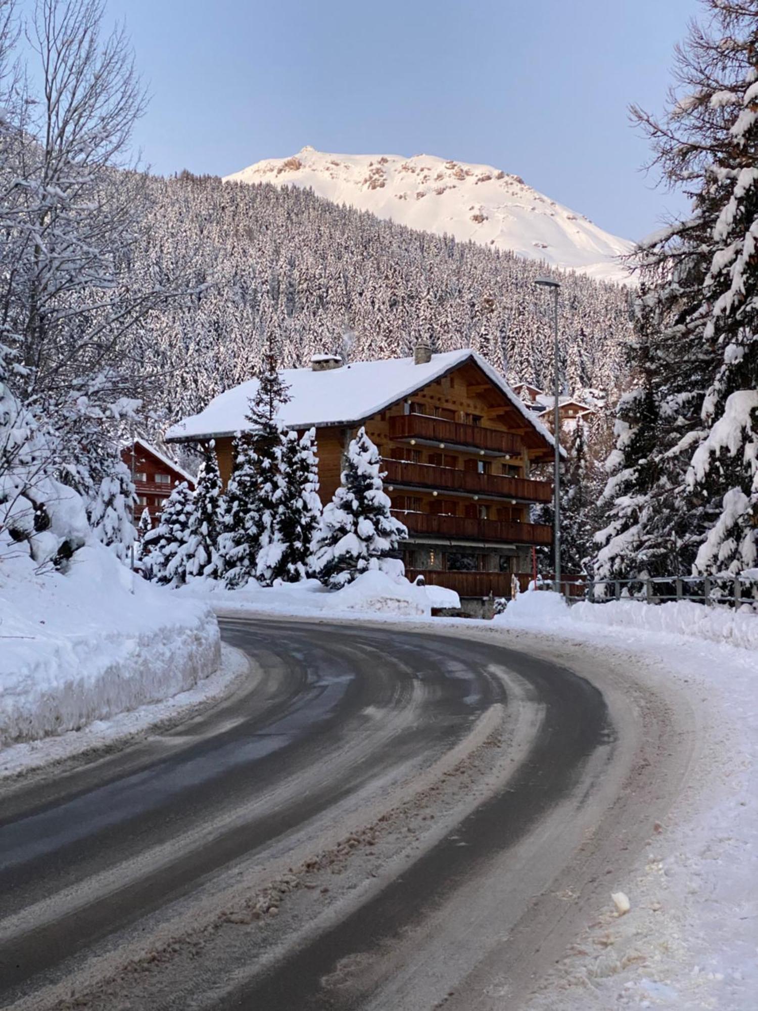 Colorado Riders Chalet Crans-Montana Exteriör bild