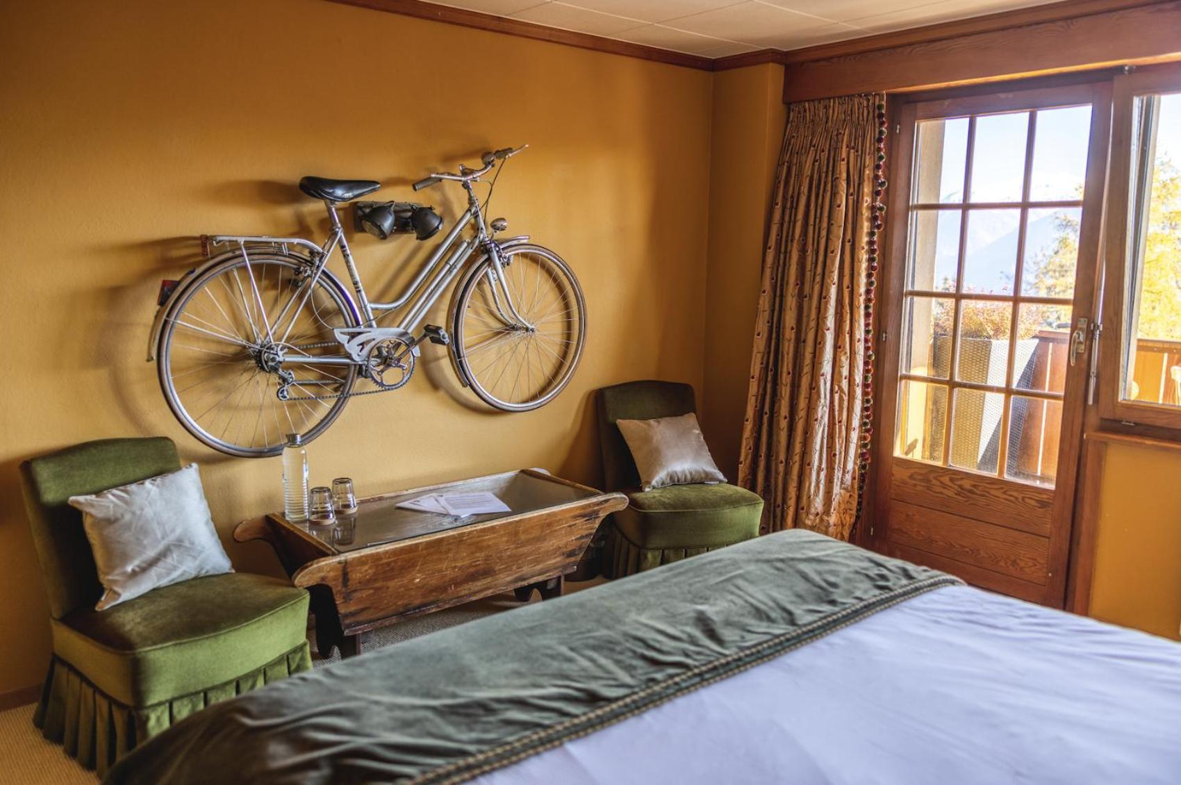 Colorado Riders Chalet Crans-Montana Rum bild